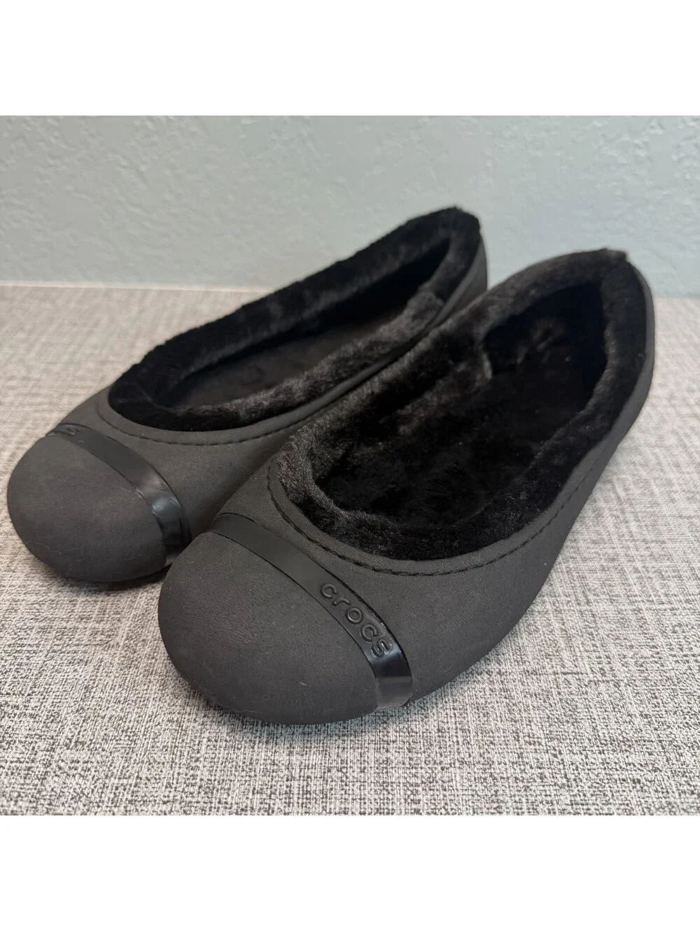 Crocs Shoes Womens Sz 8 Black Nanook Fuzz Collection Lined Ballet Flats Loafers